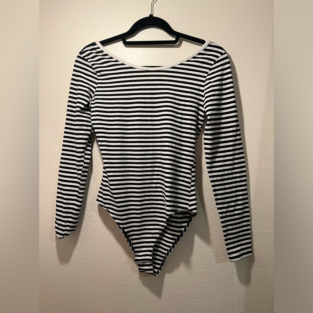 H&M Striped Body Suit